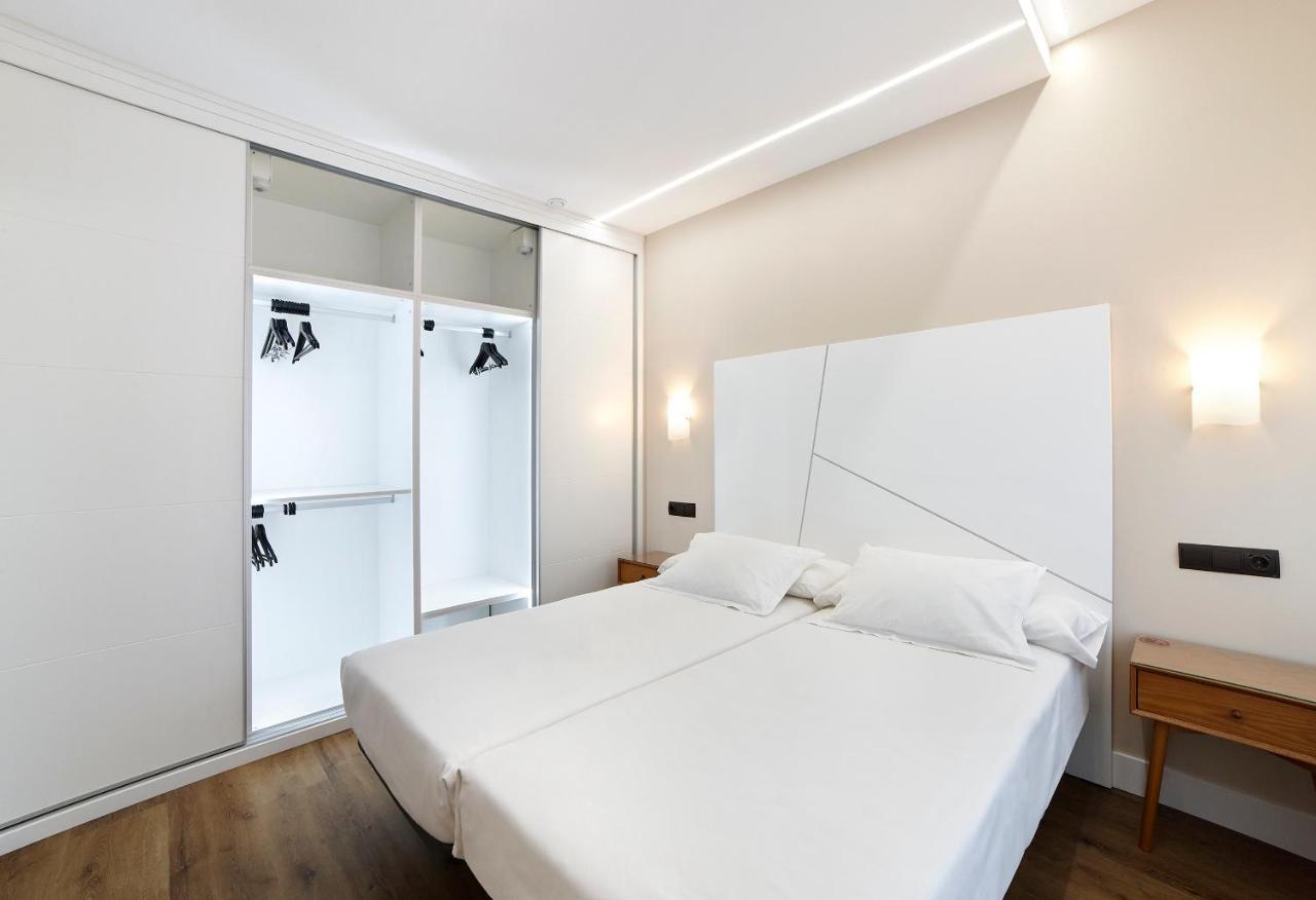 Hotel Zenit Dos Infantas 4*